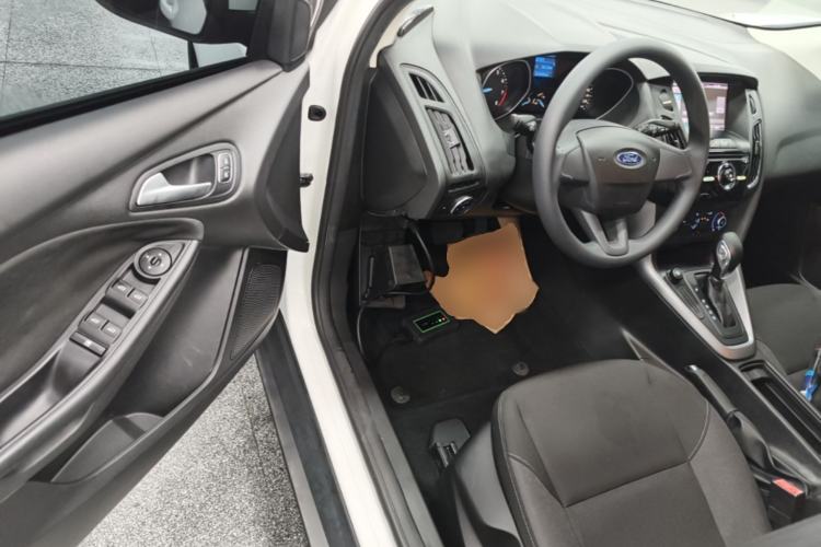 Used Ford Focus 2015 Hatchback 1.6L Automatic Comfort Model Driver Seat