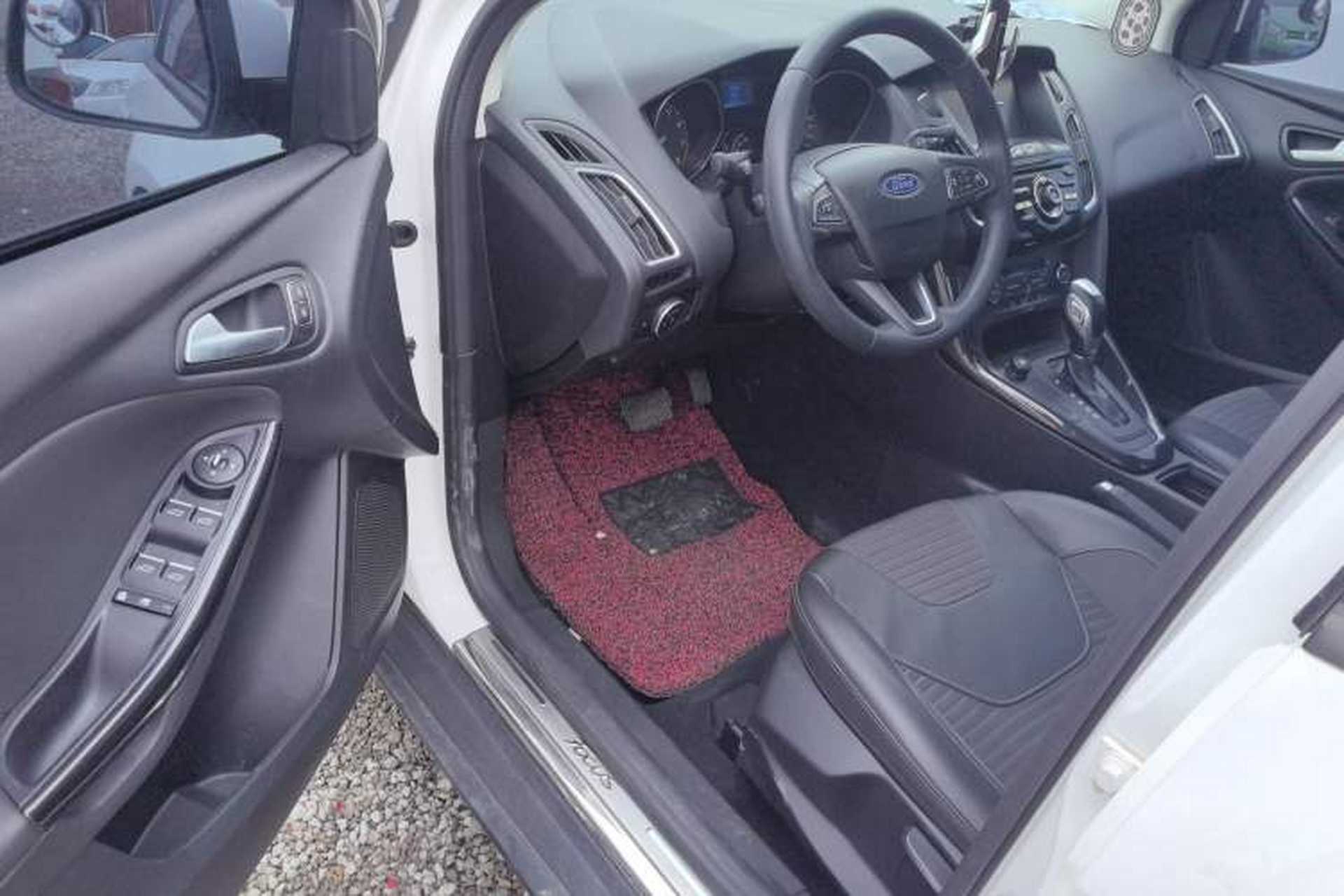 Used Ford Focus 2015 Sedan 1.6L Automatic Trend Model Driver Seat