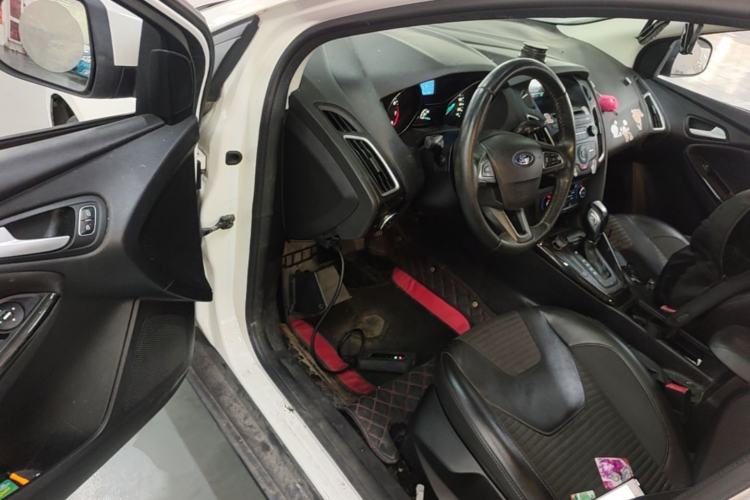 Used Ford Focus 2015 Sedan 1.6L Automatic Trend Model Driver Seat