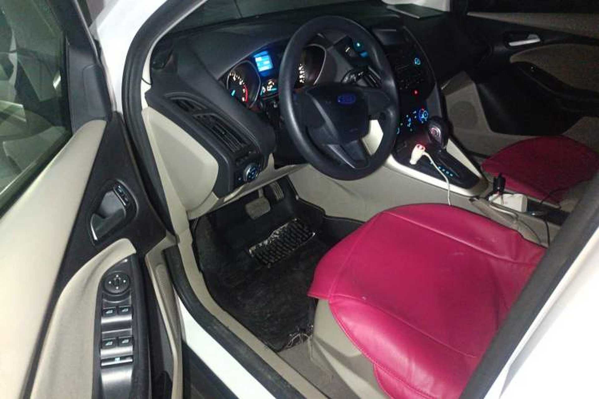 Used Ford Focus 2015 Sedan 1.6L Automatic Comfort Model Driver Seat