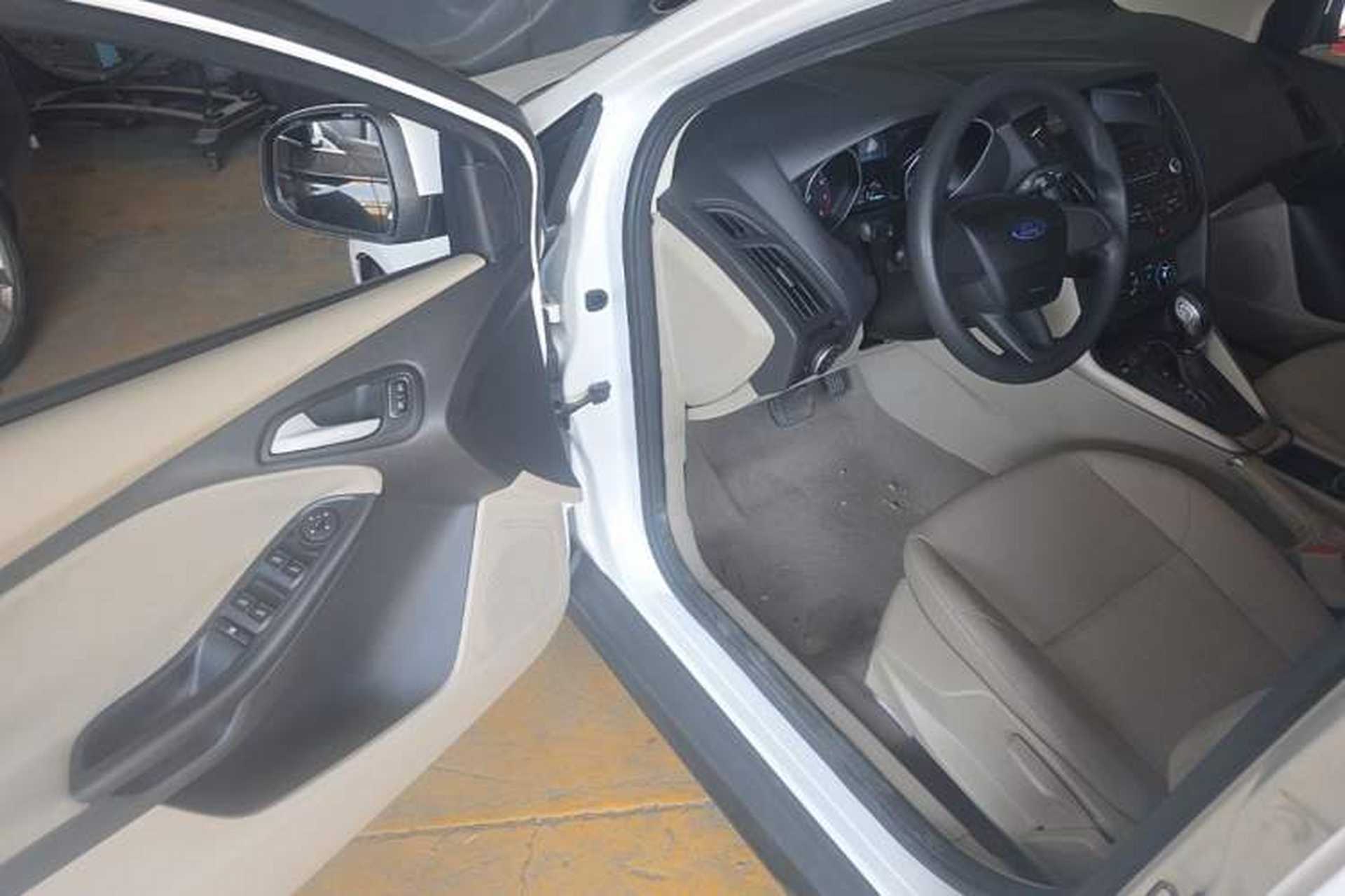 Used Ford Focus 2015 Sedan 1.6L Automatic Comfort Model Driver Seat