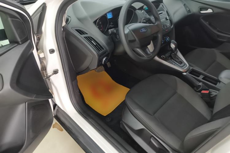 Used Ford Focus 2015 Hatchback 1.6L Automatic Comfort Model Driver Seat