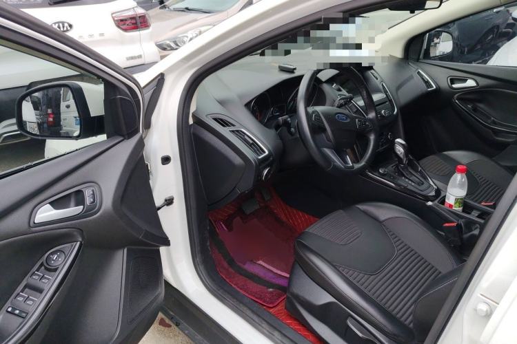 Used Ford Focus 2015 Hatchback EcoBoost 180 Automatic Elite Model Driver Seat