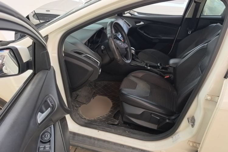 Used Ford Focus 2015 Sedan 1.6L Automatic Trend Model Driver Seat
