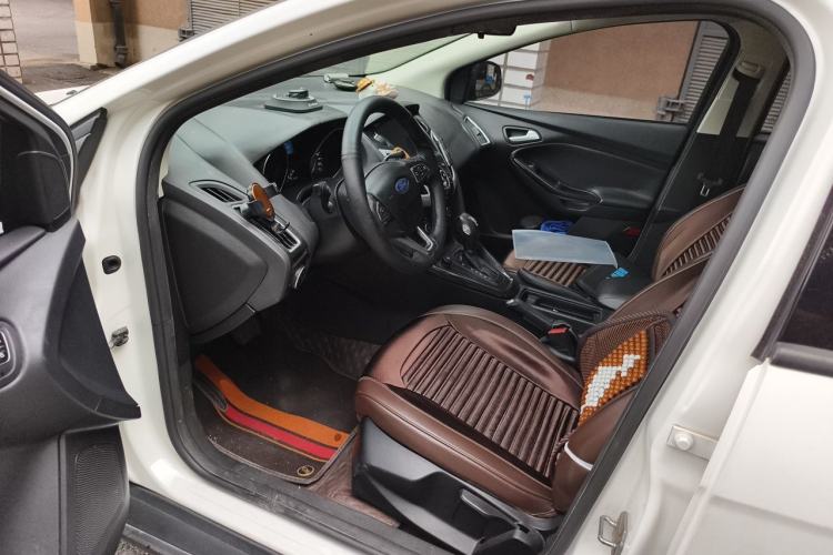 Used Ford Focus 2015 Sedan 1.6L Automatic Trend Model Driver Seat