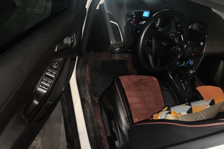 Used Ford Focus 2015 Sedan 1.6L Automatic Trend Model Driver Seat