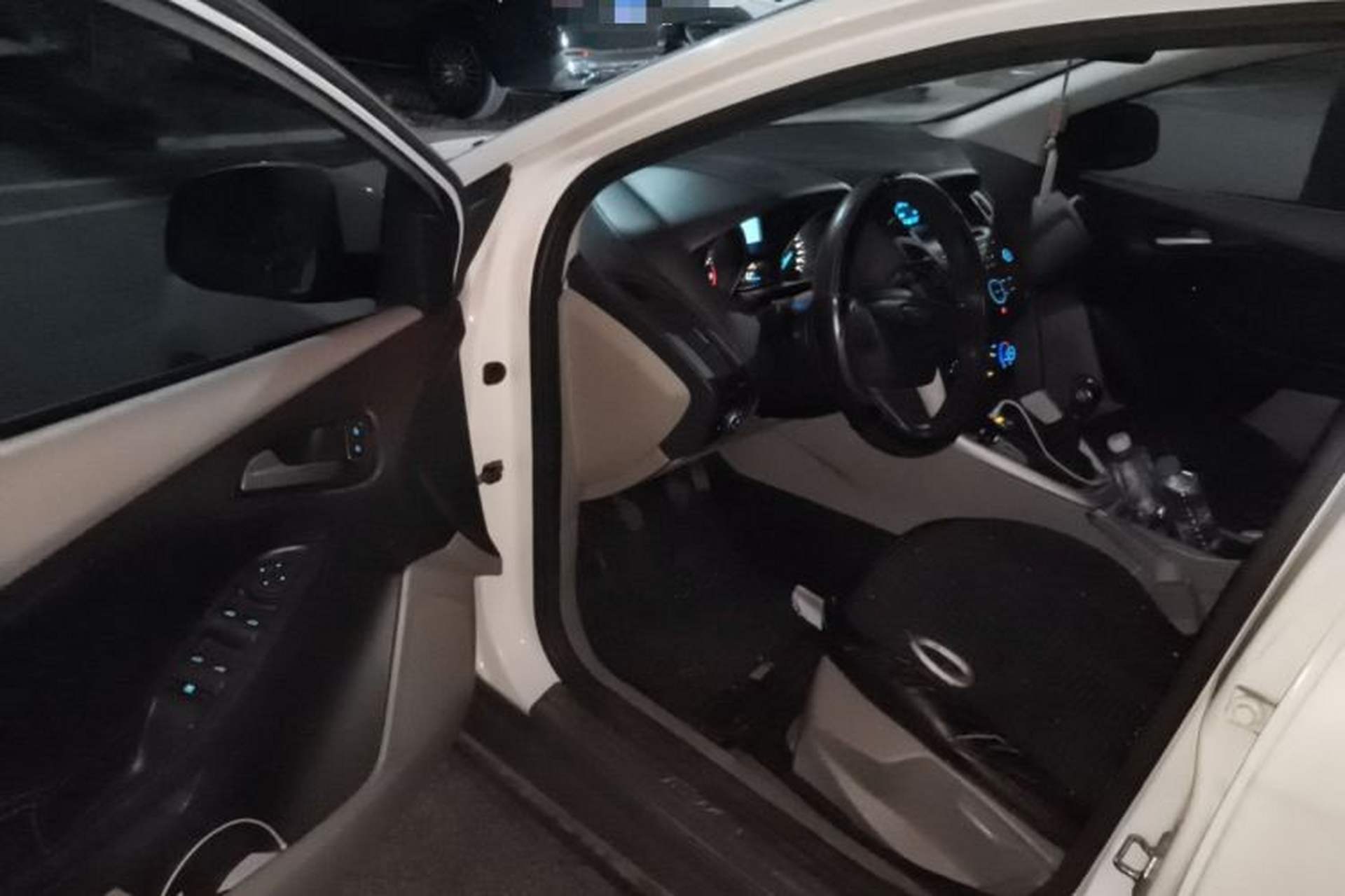Used Ford Focus 2015 Sedan 1.6L Manual Comfort Model Driver Seat