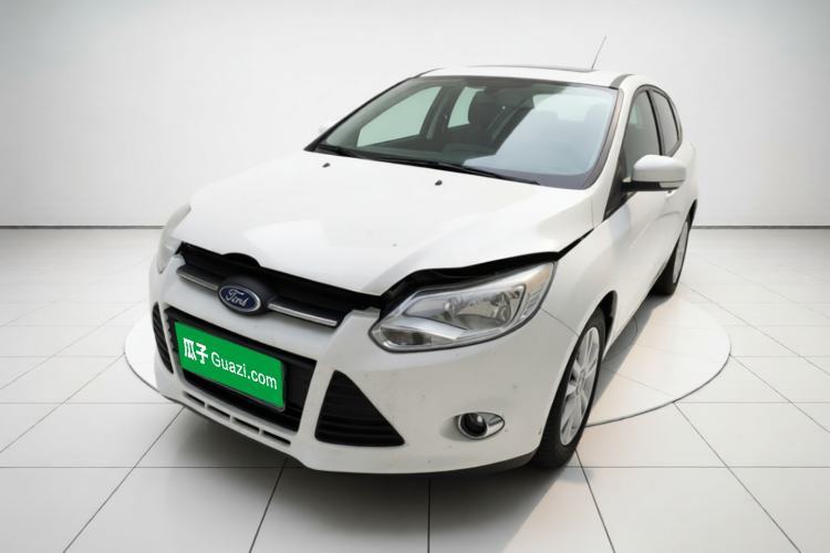 Gebrauchter Ford Focus 2015 Hatchback 1.6L Automatic Fashion Edition Guazi used car, China used car export, Used car for sale, Used  cars, Cheapest cars for sale