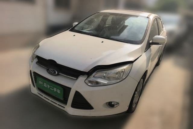 Ojetý Ford Focus 2015 Hatchback 1.6L Automatic Fashion Edition