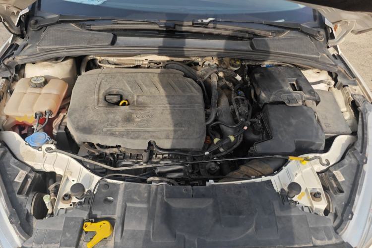 Used Ford Focus 2015 Sedan EcoBoost 180 Automatic Elite Model Engine Bay