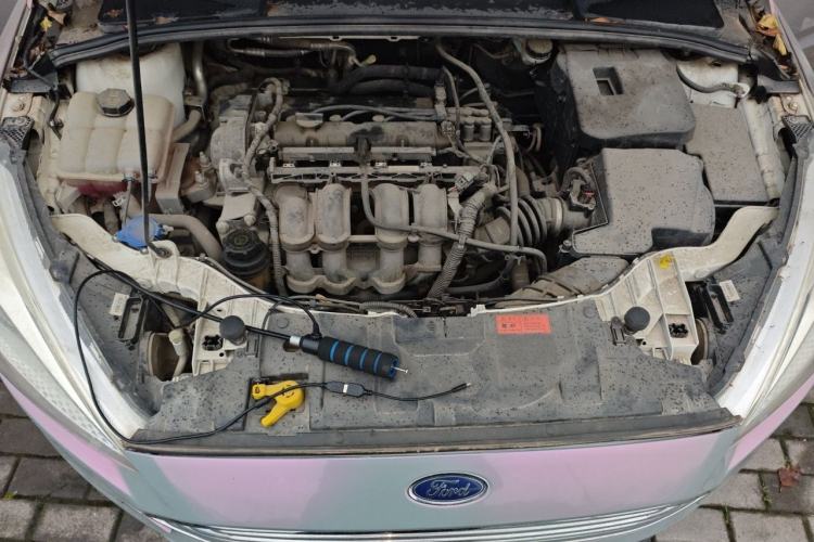 Used Ford Focus 2015 Sedan 1.6L Automatic Trend Model Engine Bay