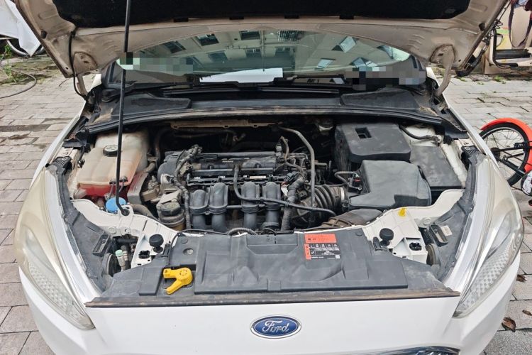 Used Ford Focus 2015 Sedan 1.6L Automatic Trend Model Engine Bay