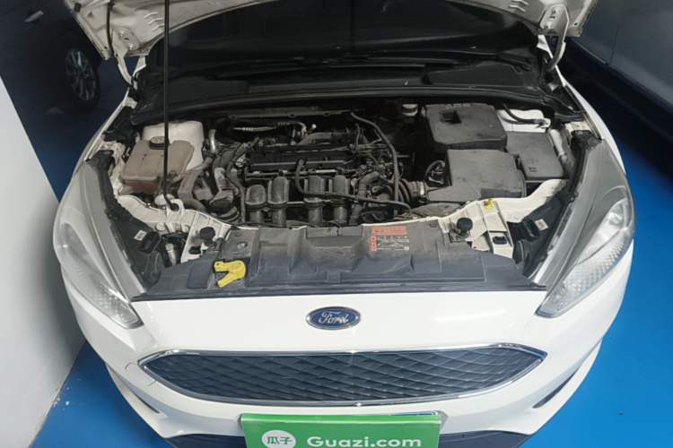 Used Ford Focus 2015 Hatchback 1.6L Automatic Comfort Model Engine Bay
