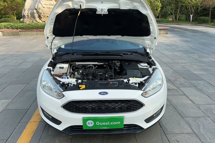 Used Ford Focus 2015 Hatchback 1.6L Automatic Comfort Model Engine Bay
