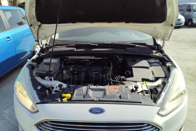 Used Ford Focus 2015 Sedan 1.6L Automatic Trend Model Engine Bay