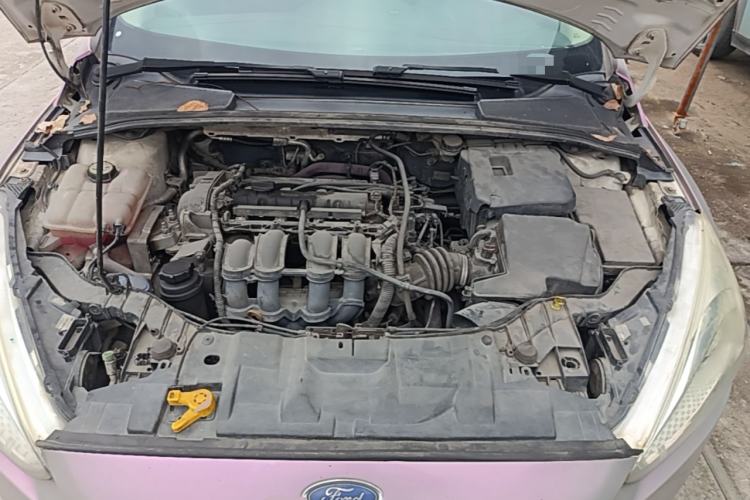 Used Ford Focus 2015 Sedan 1.6L Automatic Trend Model Engine Bay