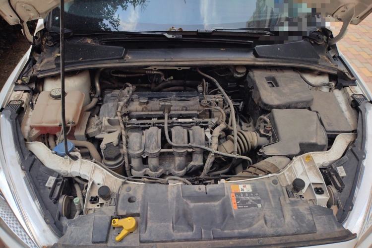 Used Ford Focus 2015 Hatchback 1.6L Automatic Comfort Model Engine Bay