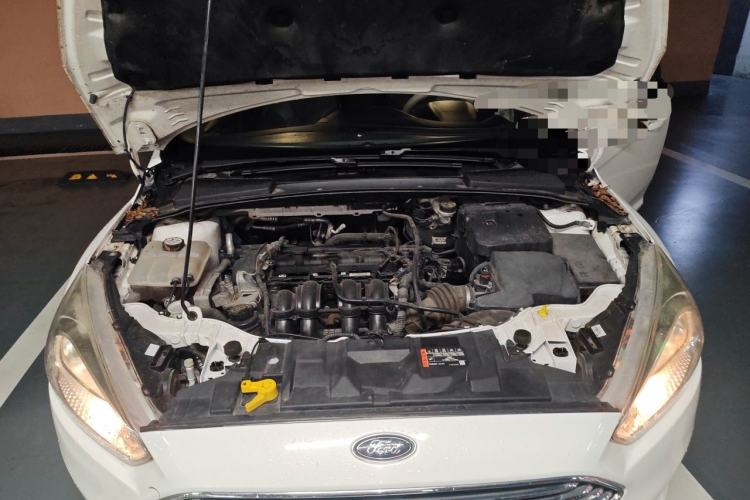 Used Ford Focus 2015 Sedan 1.6L Automatic Trend Model Engine Bay