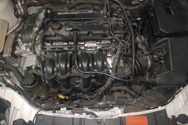 Used Ford Focus 2015 Sedan 1.6L Automatic Comfort Model Engine Bay