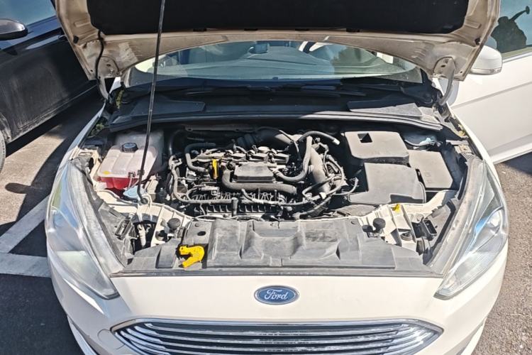 Used Ford Focus 2015 Sedan EcoBoost 180 Automatic Flagship Model Engine Bay