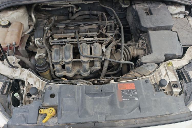 Used Ford Focus 2015 Sedan 1.6L Manual Comfort Model Engine Bay