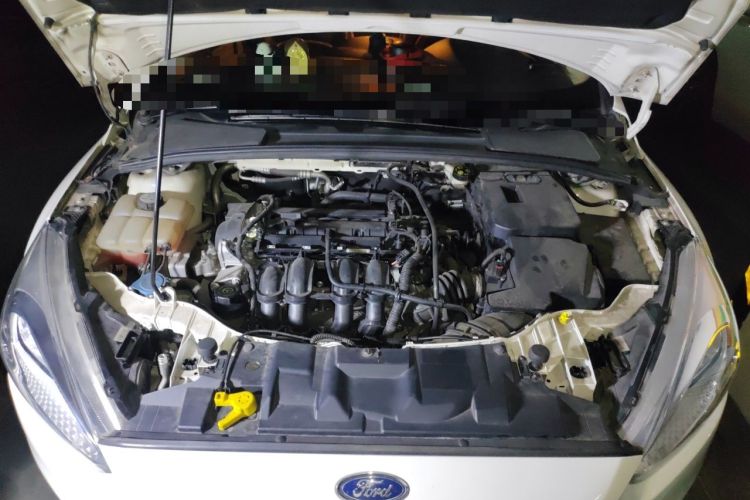 Used Ford Focus 2015 Sedan 1.6L Automatic Comfort Model Engine Bay