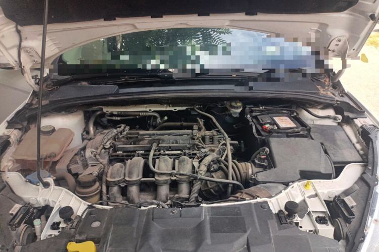 Used Ford Focus 2015 Sedan 1.6L Automatic Trend Model Engine Bay