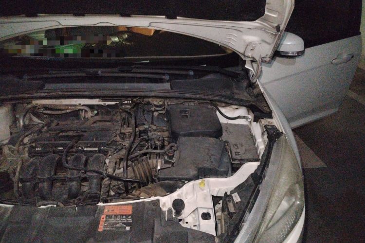 Used Ford Focus 2015 Sedan 1.6L Automatic Comfort Model Engine Bay Left