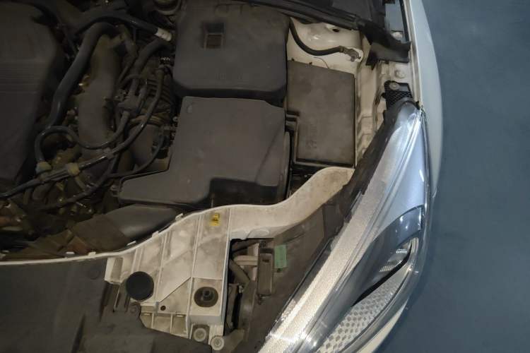 Used Ford Focus 2015 Sedan EcoBoost 180 Automatic Elite Model Engine Bay Left