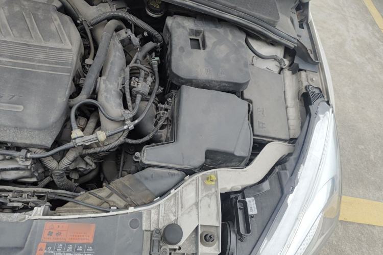 Used Ford Focus 2015 Sedan EcoBoost 180 Automatic Elite Model Engine Bay Left
