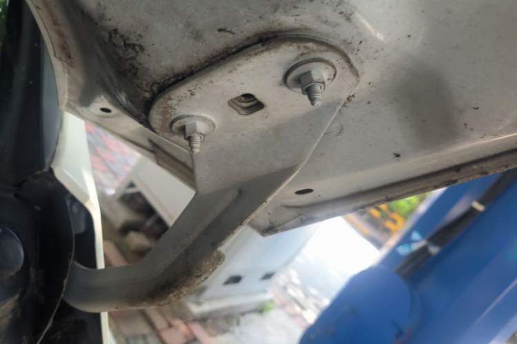 Used Ford Focus 2015 Sedan EcoBoost 125 Manual – Ultra-Style Edition Engine Bay Left