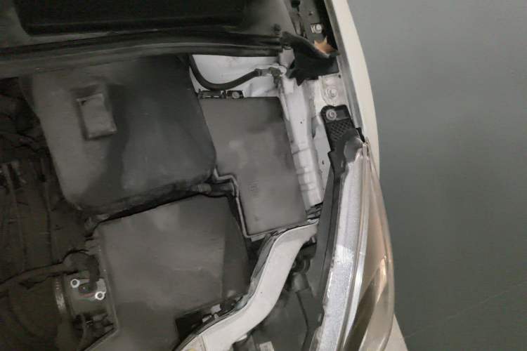 Used Ford Focus 2015 Sedan 1.6L Automatic Trend Model Engine Bay Left