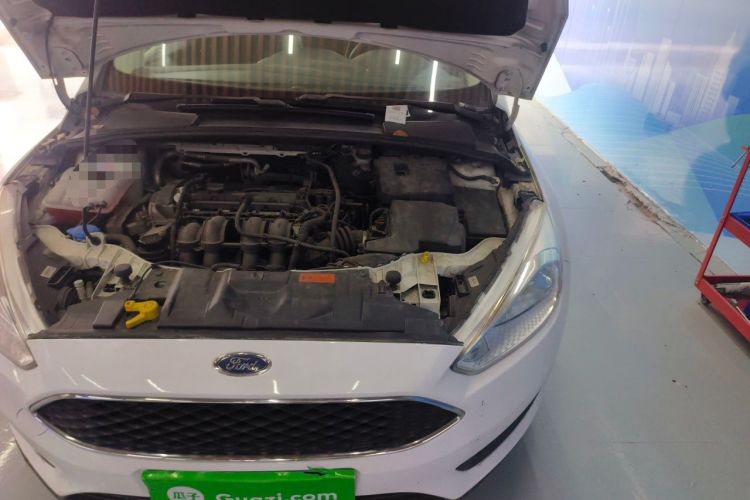 Used Ford Focus 2015 Hatchback 1.6L Automatic Comfort Model Engine Bay Left