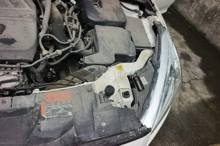 Used Ford Focus 2015 Sedan EcoBoost 180 Automatic Elite Model Engine Bay Left