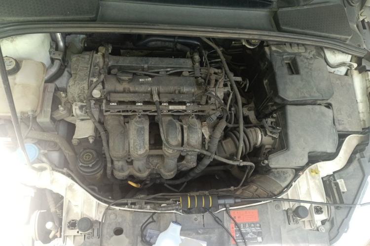 Used Ford Focus 2015 Sedan 1.6L Automatic Trend Model Engine Bay