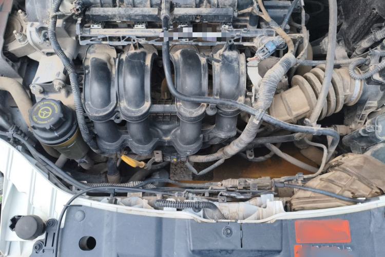 Used Ford Focus 2015 Hatchback 1.6L Manual Comfort Edition Engine Bay