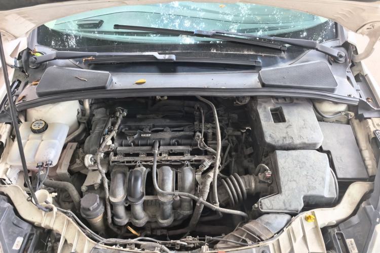 Used Ford Focus 2015 Sedan 1.6L Automatic Comfort Model Engine Bay