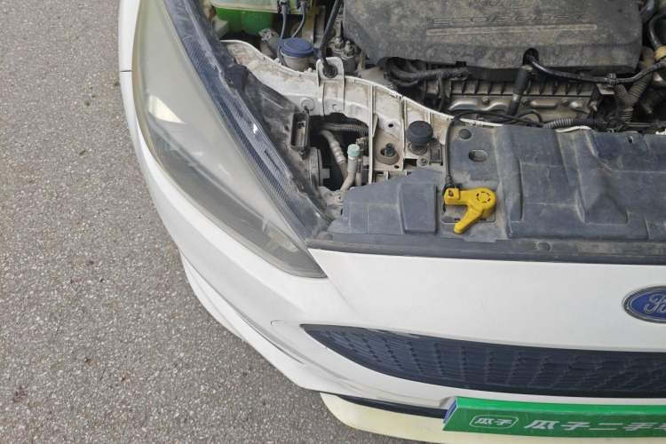 Used Ford Focus 2015 Sedan EcoBoost 180 Automatic Elite Model Engine Bay Right