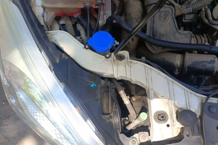 Used Ford Focus 2015 Sedan EcoBoost 125 Automatic Supreme Style Edition Engine Bay Right