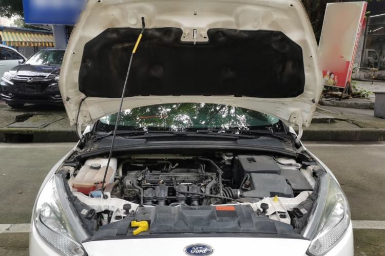 Used Ford Focus 2015 Sedan 1.6L Automatic Trend Model Engine Bay