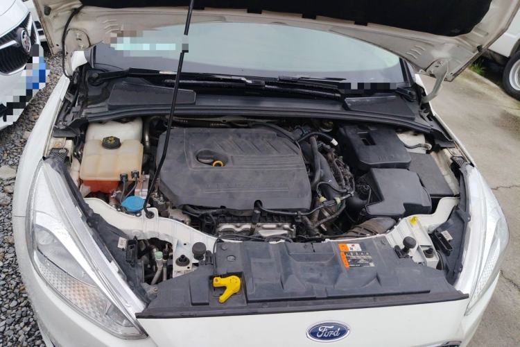 Used Ford Focus 2015 Hatchback EcoBoost 180 Automatic Elite Model Engine Bay