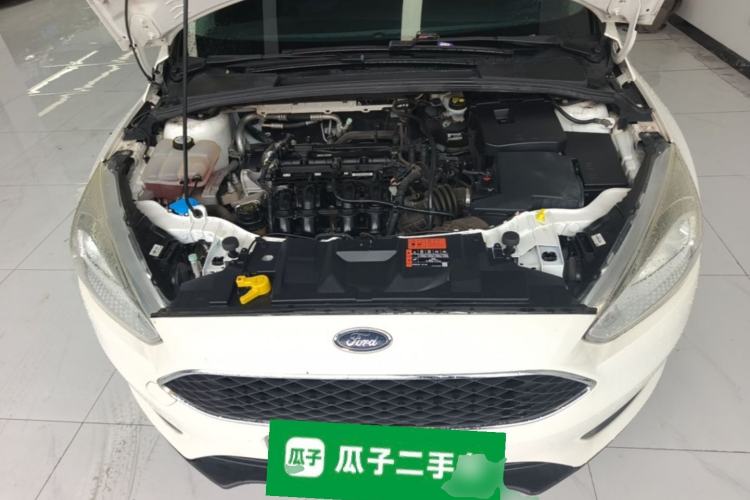 Used Ford Focus 2015 Hatchback 1.6L Automatic Comfort Model Engine Bay