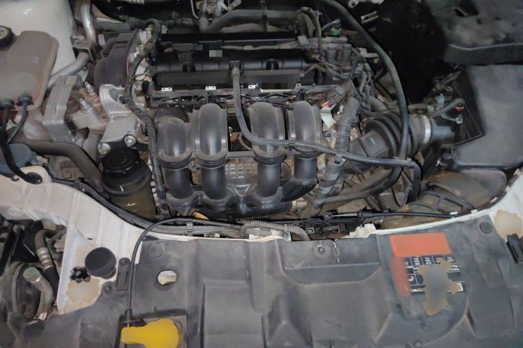 Used Ford Focus 2015 Sedan 1.6L Automatic Comfort Model Engine Bay