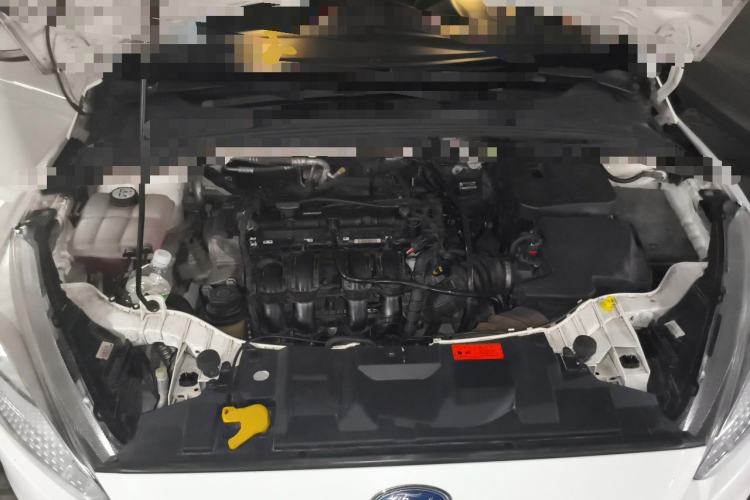 Used Ford Focus 2015 Hatchback 1.6L Automatic Fashion Edition Engine Bay