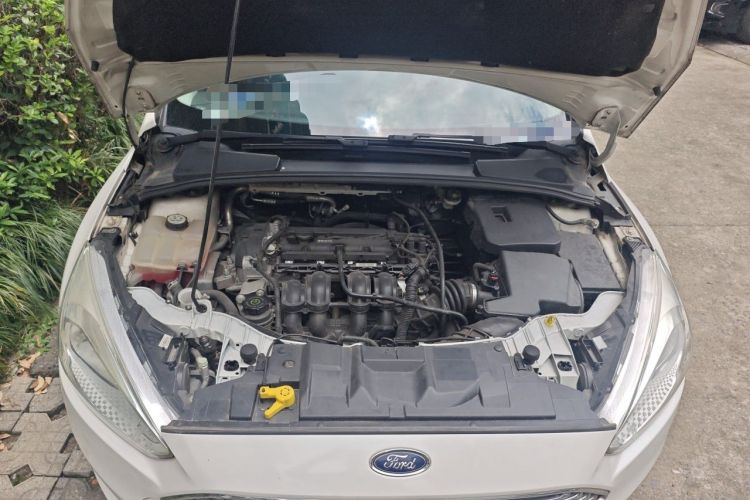 Used Ford Focus 2015 Sedan 1.6L Manual Fashion Edition Engine Bay