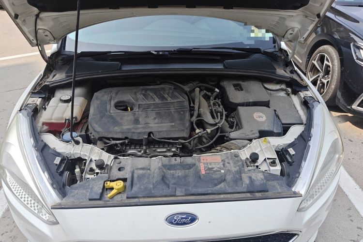Used Ford Focus 2015 Hatchback EcoBoost 180 Automatic Elite Model Engine Bay