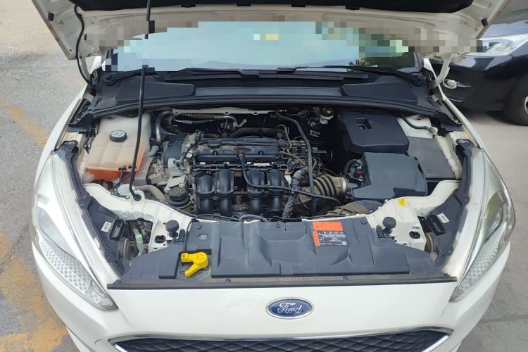 Used Ford Focus 2015 Hatchback 1.6L Automatic Comfort Model Engine Bay