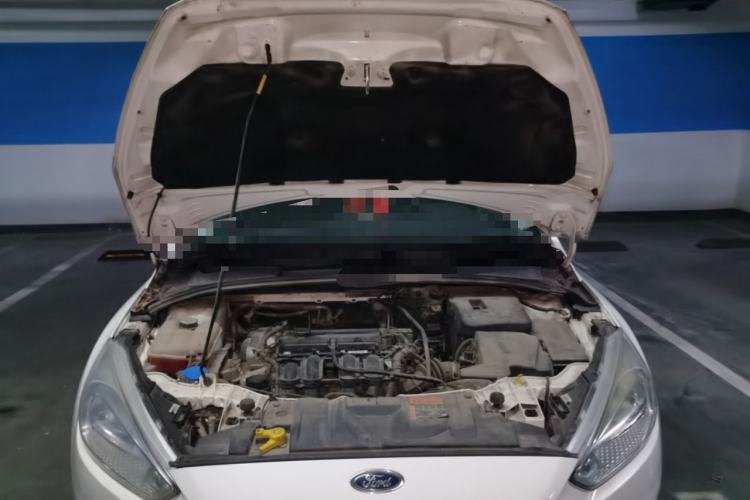 Used Ford Focus 2015 Sedan 1.6L Automatic Comfort Model Engine Bay