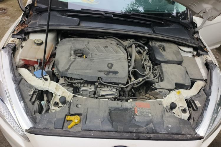 Used Ford Focus 2015 Sedan EcoBoost 180 Automatic Elite Model Engine Bay