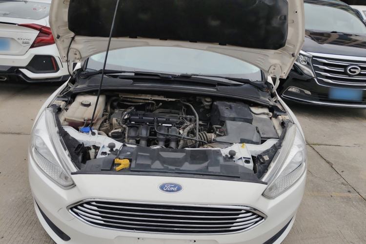 Used Ford Focus 2015 Sedan 1.6L Automatic Comfort Model Engine Bay